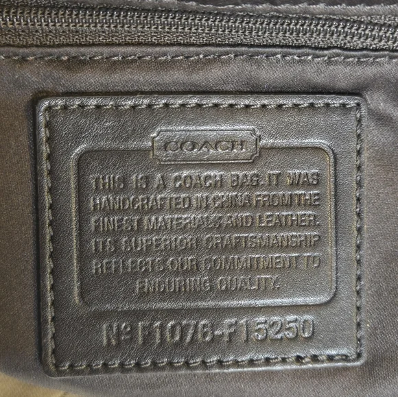 Coach 15250 Carly Signature Shoulder Purse - Picture 3 of 16